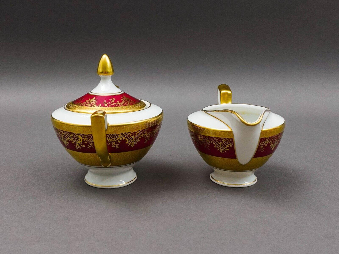 DW Porzellan Karlsbader Wertarbeit Fuchsia Gold Encrusted Creamer Sugar Bowl Set