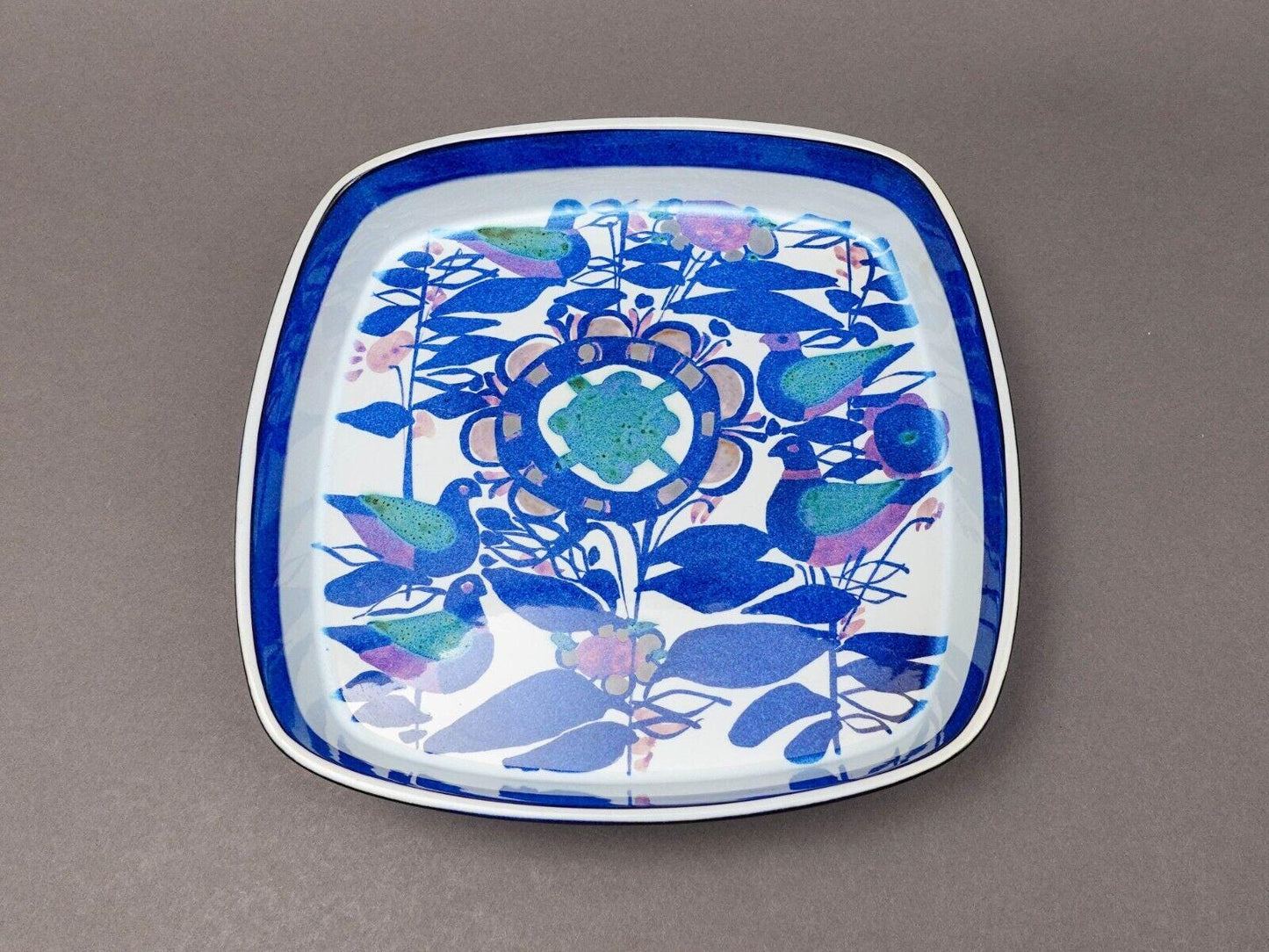 Royal Copenhagen Denmark Kari Christensen Fajance Birds Square Dish 144/2885