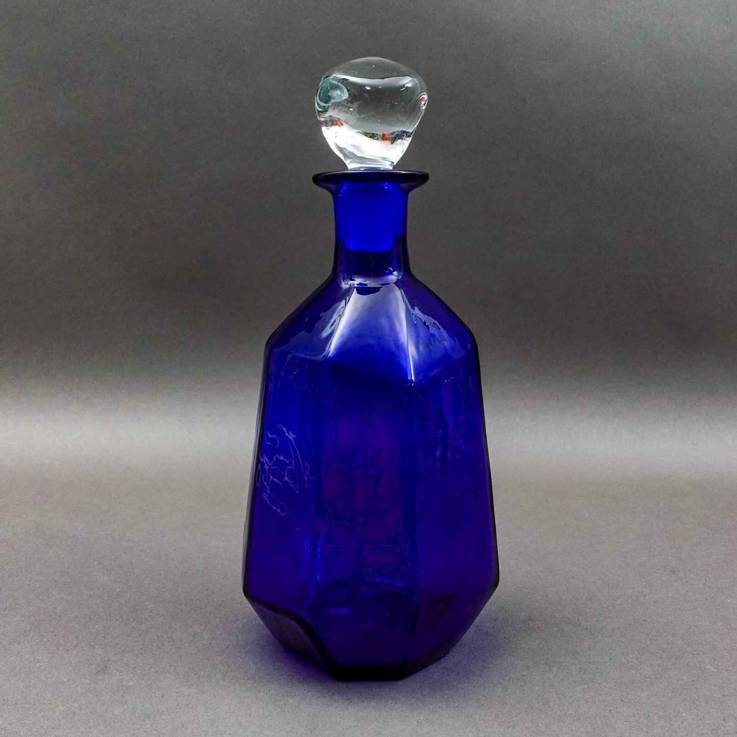 Blenko Don Sheppard 8132M Facet Line Sapphire Blue Glass Decanter With Stopper