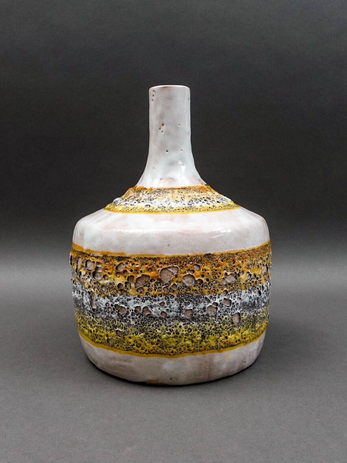 Raymor ARN Italy Mid Century Modern Lava Volcanic Glazed Pottery Jug Vase (Read)