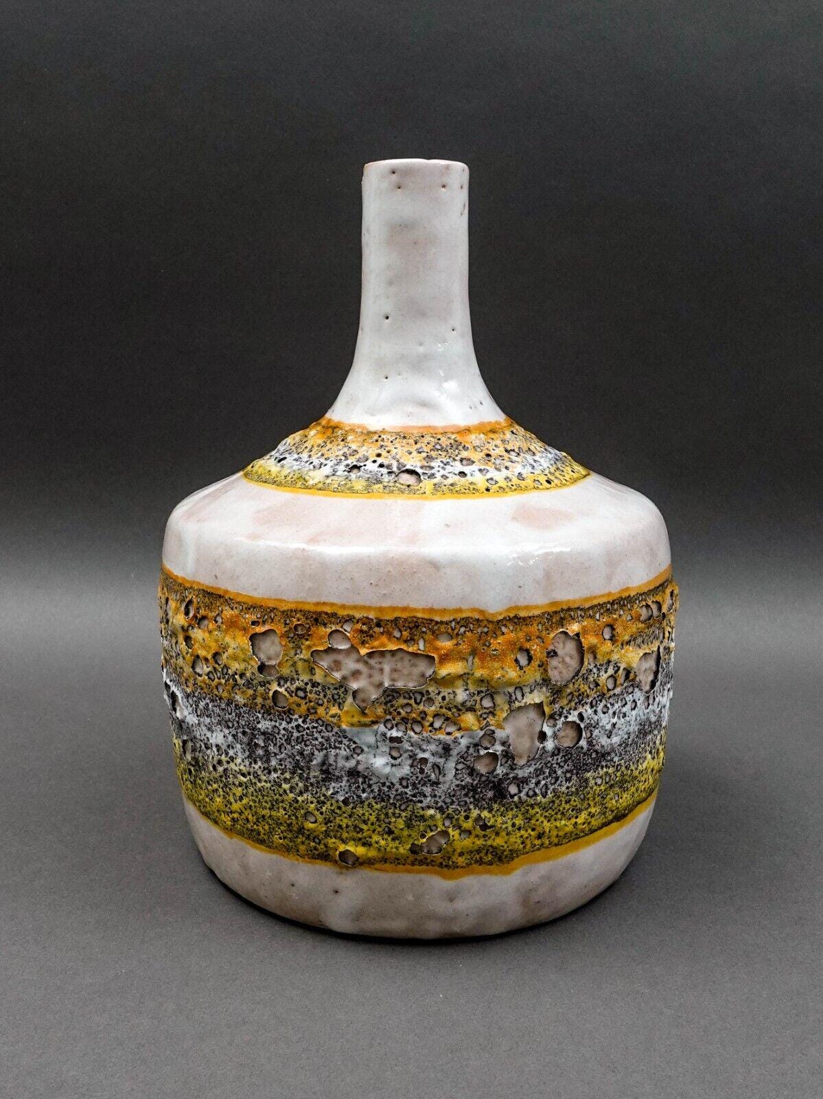 Raymor ARN Italy Mid Century Modern Lava Volcanic Glazed Pottery Jug Vase (Read)