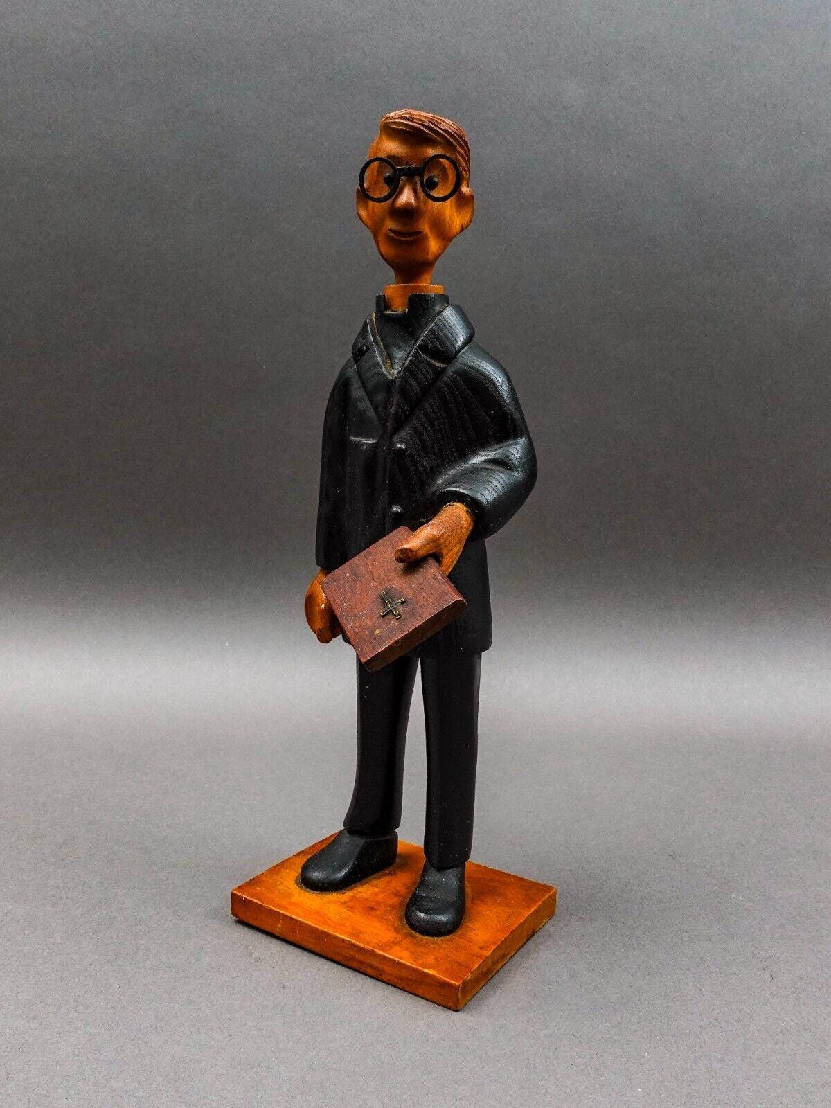 Romer Made In Italy Vintage Hand Carved Wood Priest Preacher Pastor Figurine