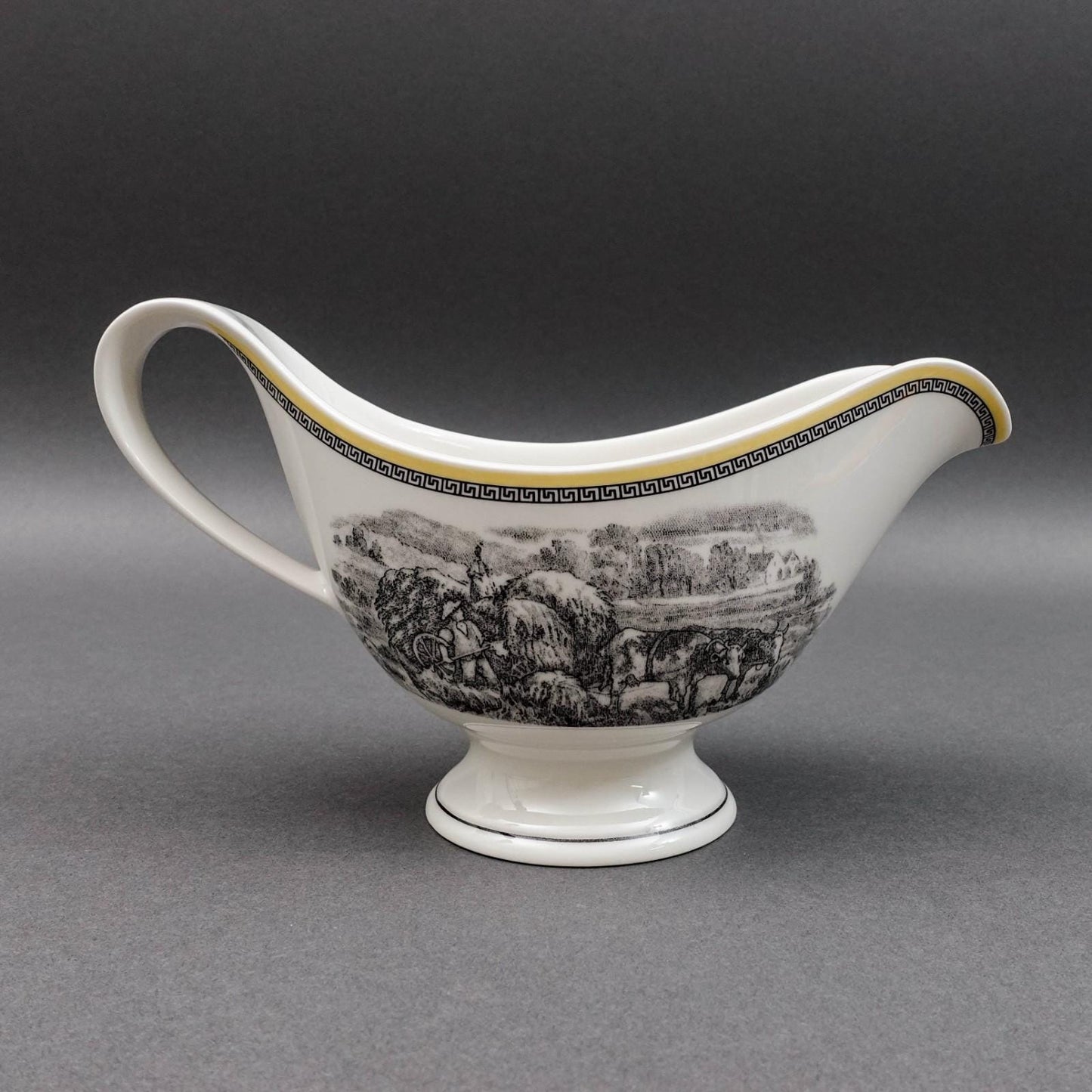 Villeroy & Boch Germany Audun Ferme Sauce Gravy Boat