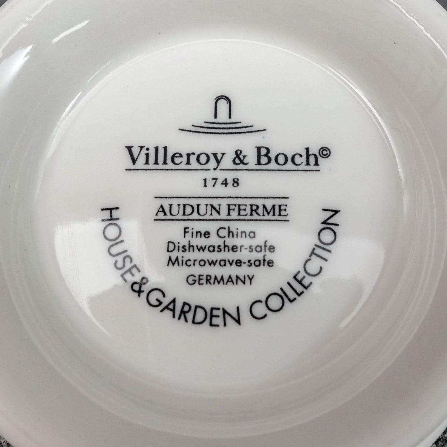 Villeroy & Boch Germany Audun Ferme Lion Head Handled Porcelain Soup Bowl