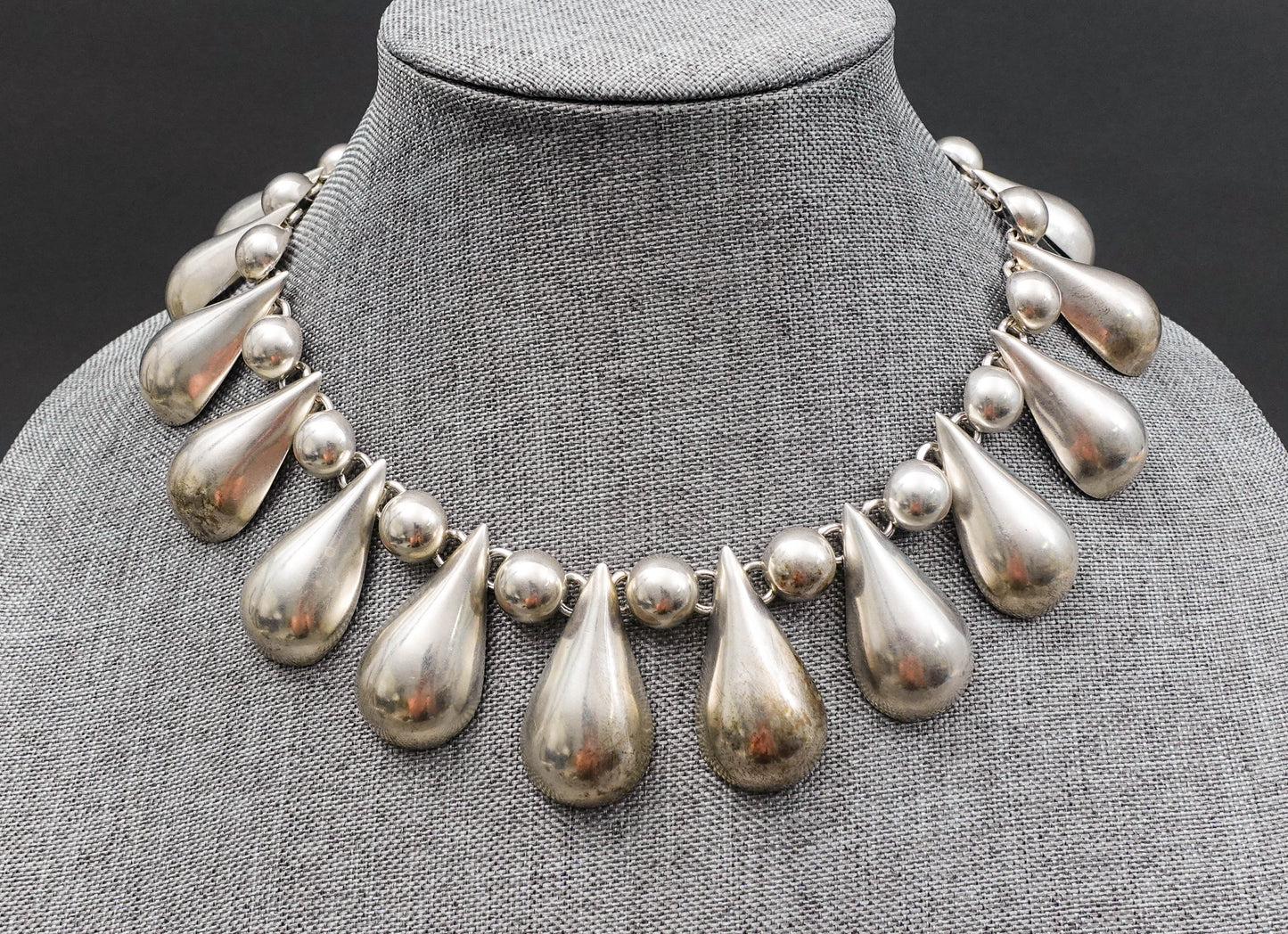 Mexico 925 Sterling Silver Heavy Modernist Teardrop Bead Choker Necklace 193.5g