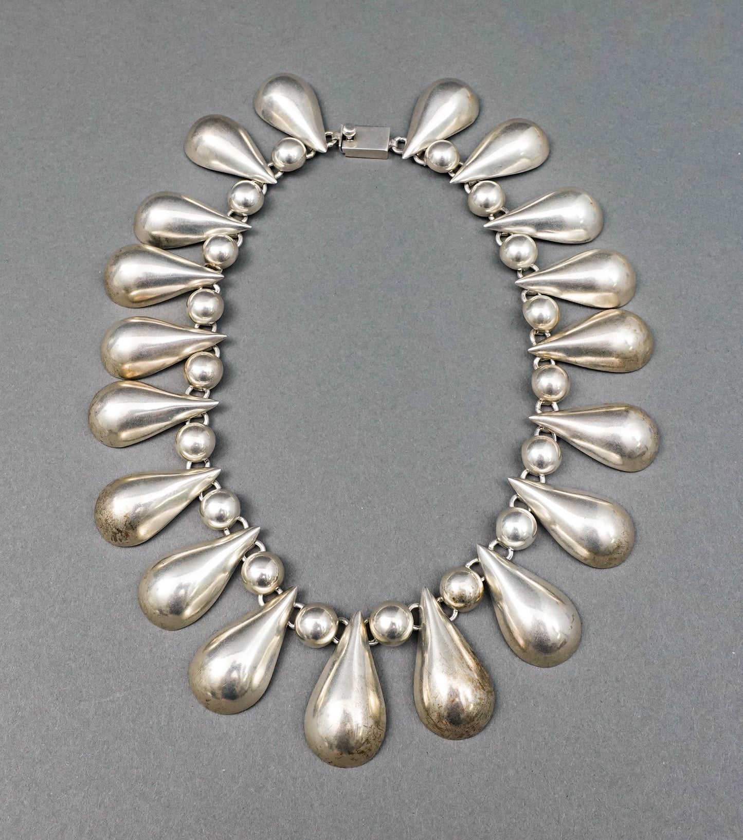 Mexico 925 Sterling Silver Heavy Modernist Teardrop Bead Choker Necklace 193.5g