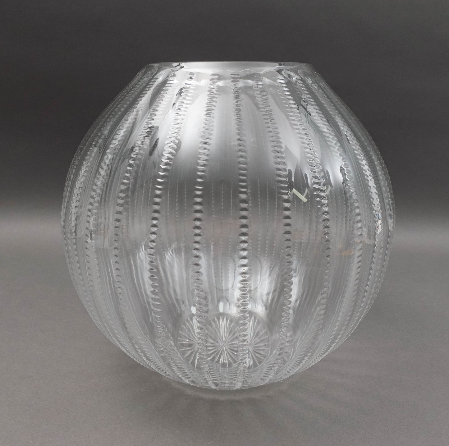 William Yeoward "Inez" For Tiffany & Co. Large Spherical Crystal Vase 11"