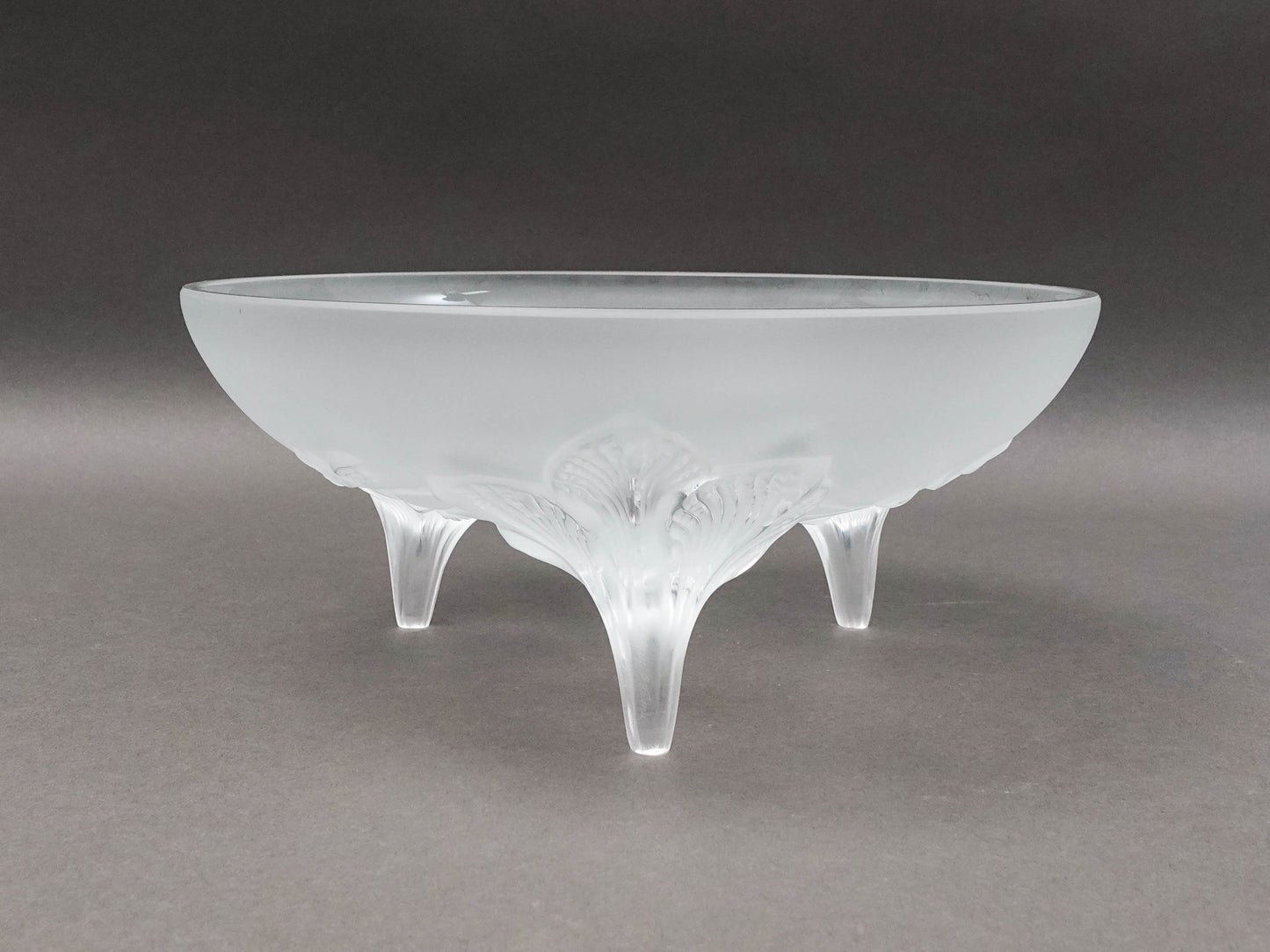 Lalique France Signed Orchidee Lys Orchid Three Footed Crystal Centerpiece Bowl