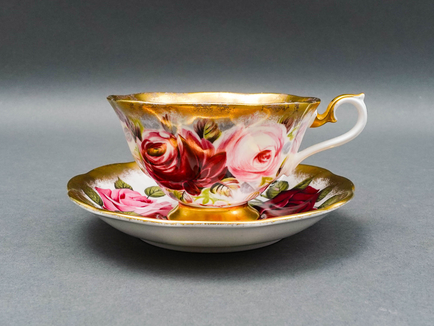 Royal Albert England Summer Bounty Series Ruby Tea Cup & Saucer