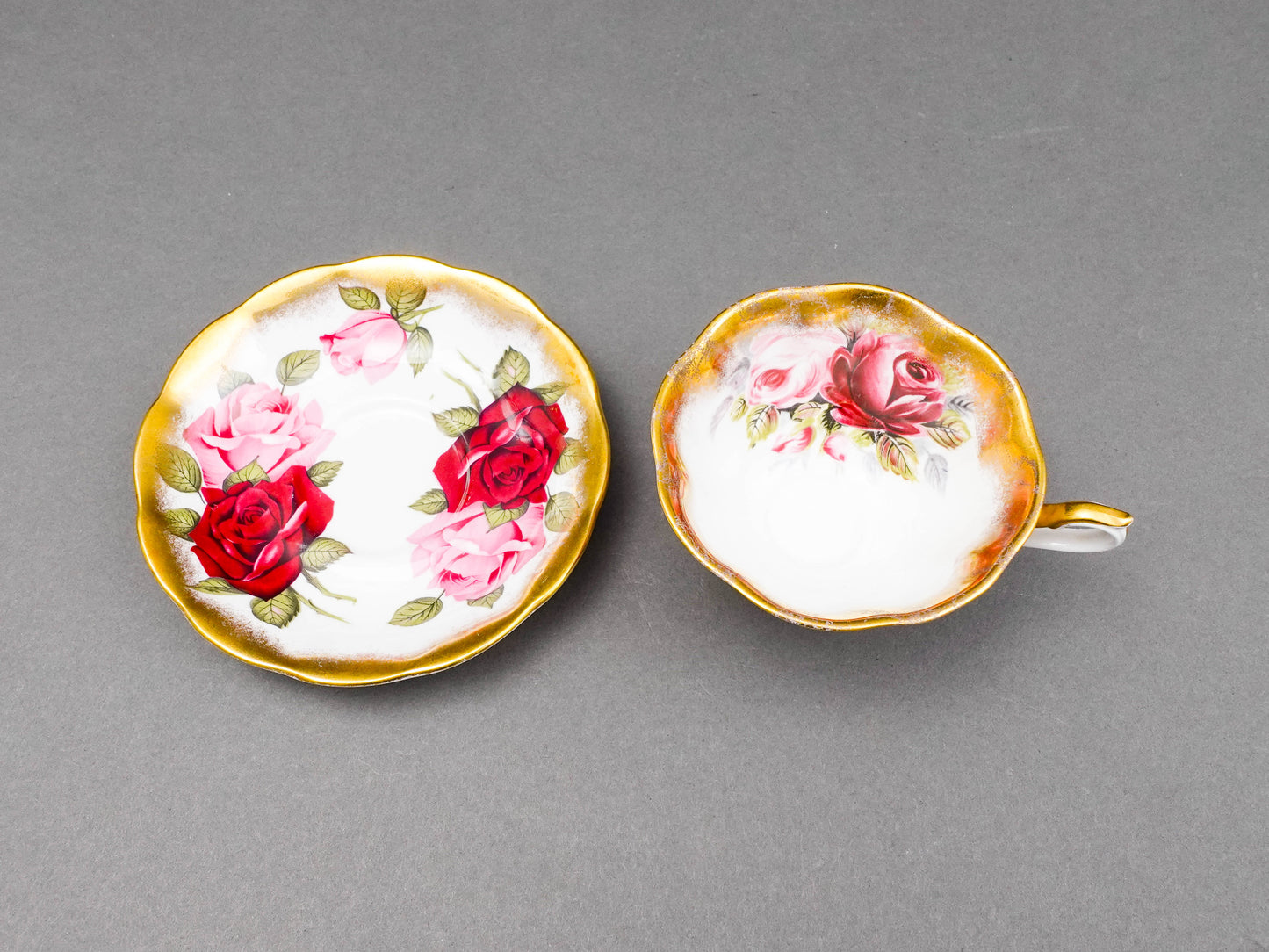 Royal Albert England Summer Bounty Series Ruby Tea Cup & Saucer