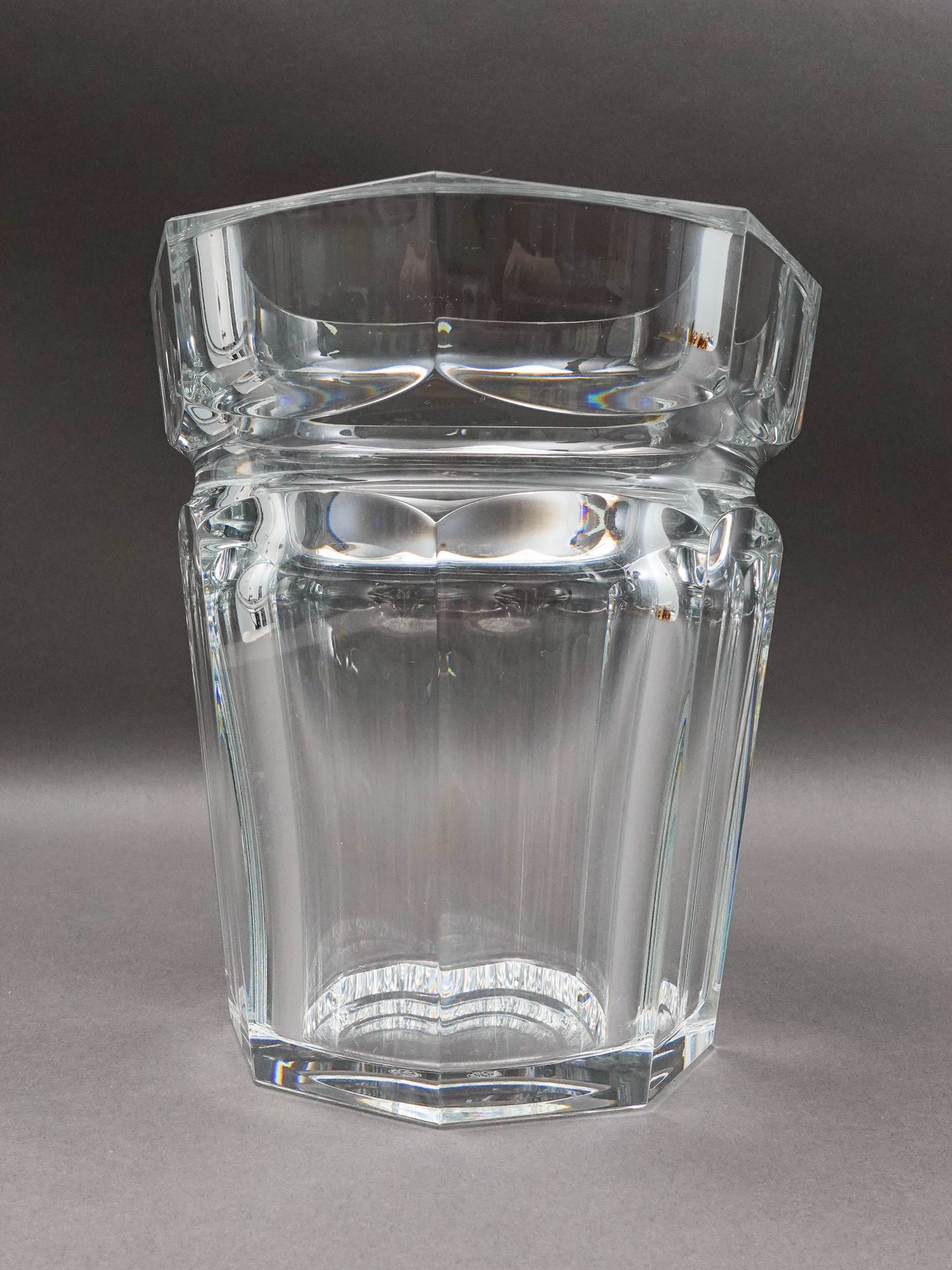 Baccarat Crystal France Tiffany & Co. Harcourt Champagne Ice Bucket 9" (Read)