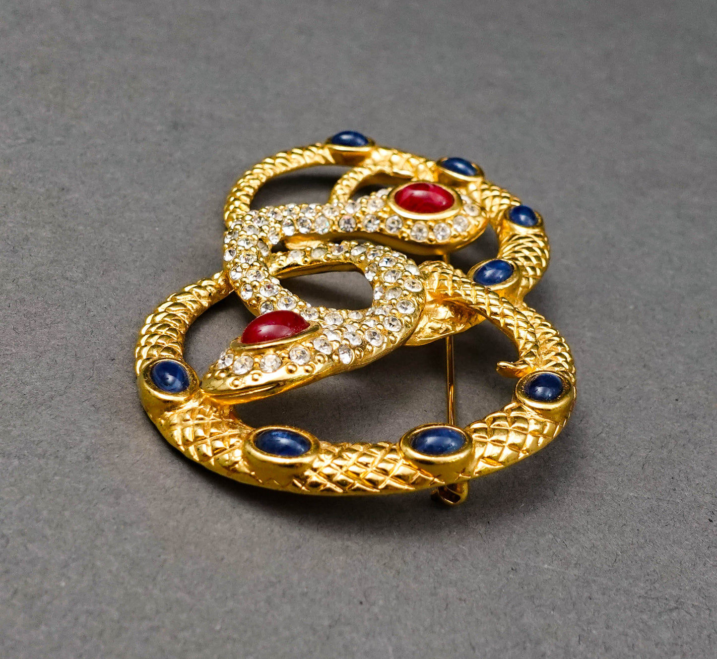 KJL Kennenth Jay Lane For Avon Cabochon Rhinestone Medusa Snake Pin Brooch