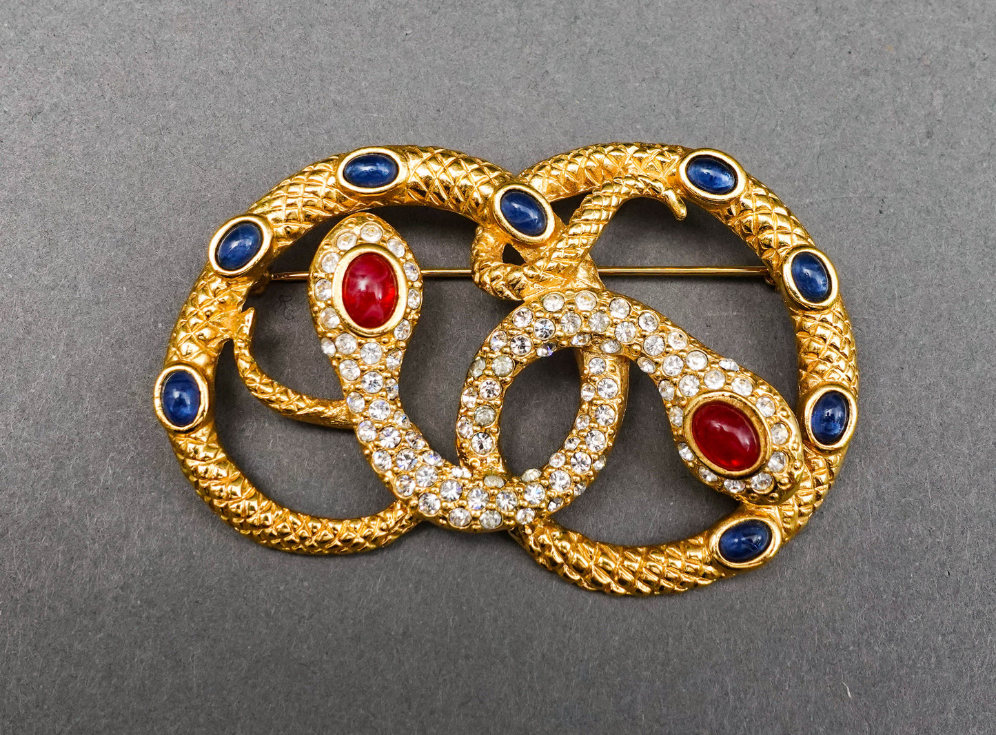 KJL Kennenth Jay Lane For Avon Cabochon Rhinestone Medusa Snake Pin Brooch