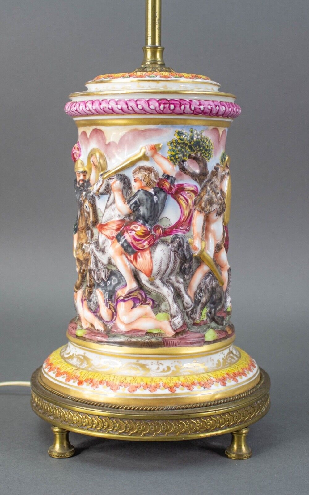 Capodimonte Porcelain Decorated Relief Warriors In Battle Lamp With Bronze Base