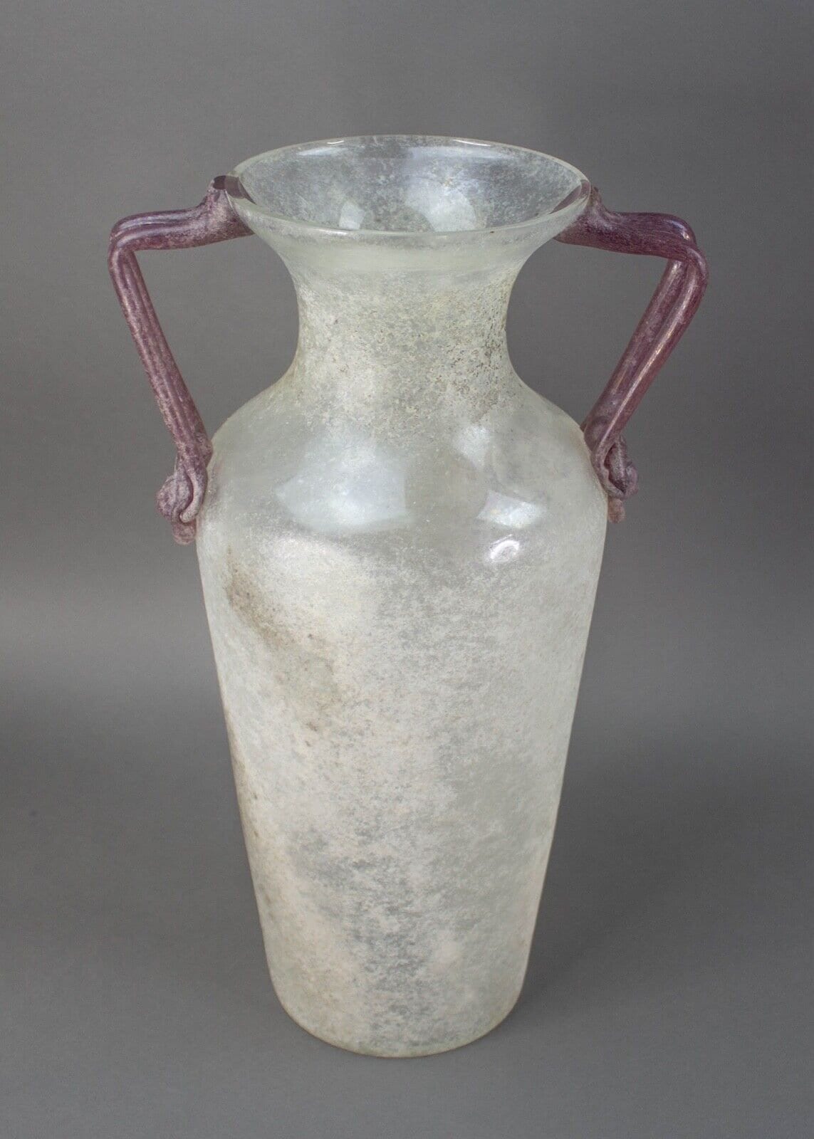 Monumental Signed Murano Scavo Amphora Art Glass Vase Lion Head Handles 18 5/8"