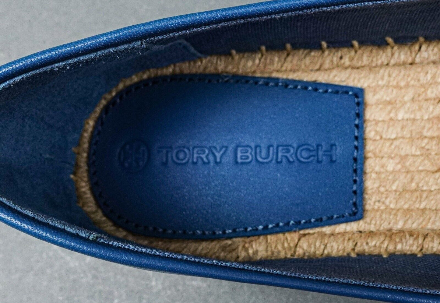 Tory Burch Ines Croc-Embossed Leather Espadrille In Denim Blue No. 81277 US 6.5