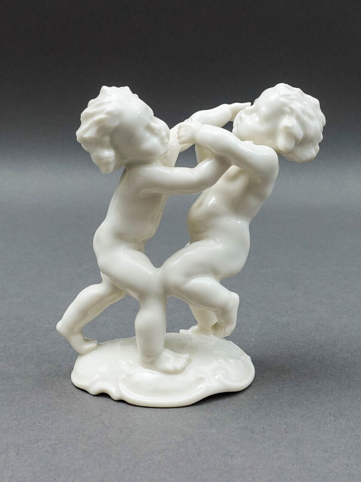 Lorenz Hutschenreuther Germany Karl Tutter 1508/W Porcelain Cherubs Figurine