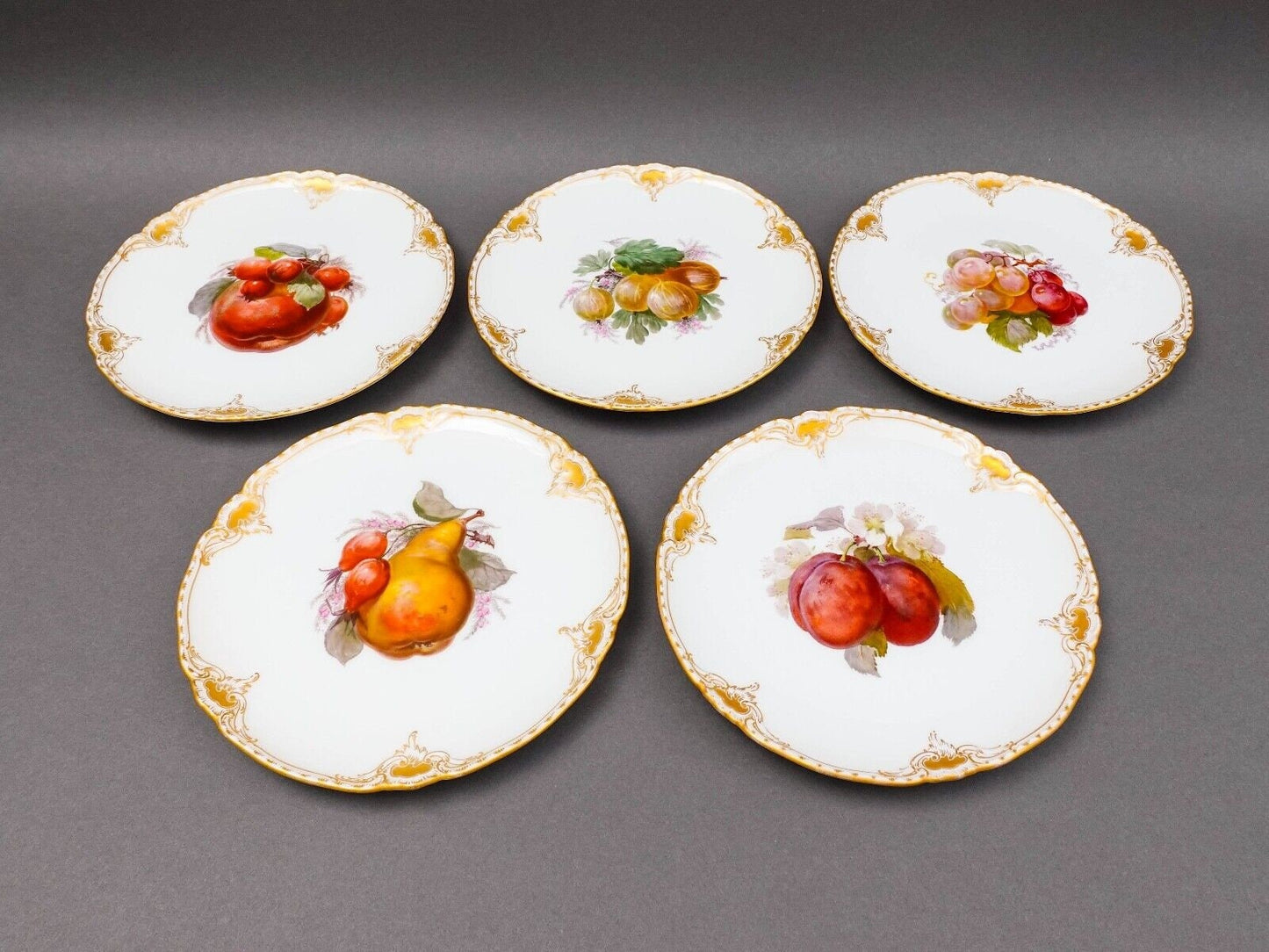 KPM Berlin Antique Hand Painted Fruit Gold Gilt Porcelain Cabinet Plates