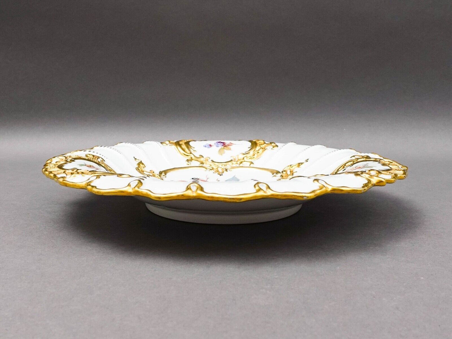 Meissen Antique Gold Gild Fruit Porcelain Centerpiece Serving Bowl Cabinet Plate