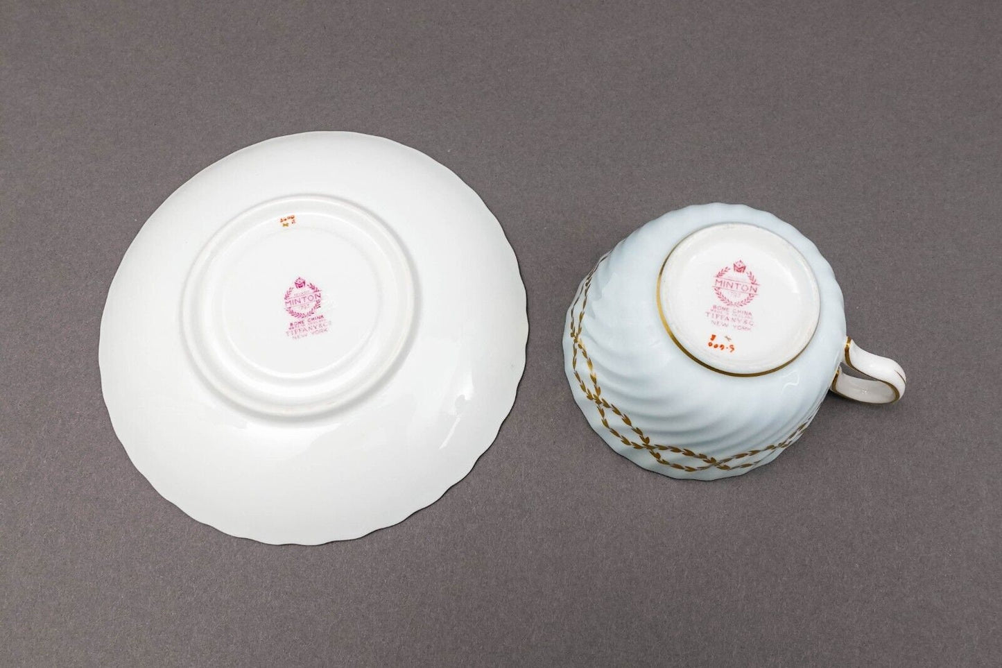 Minton England S600 Gold Laurel Leaves Light Blue Tea Cup & Saucer Set Of 4
