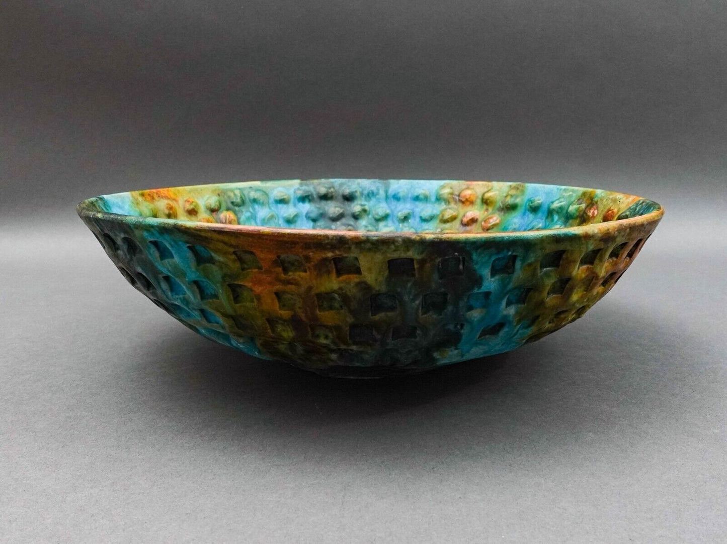 Alvino Bagni Italy For Raymor MCM Sea Garden Glazed Art Pottery 13" Bowl (Read)