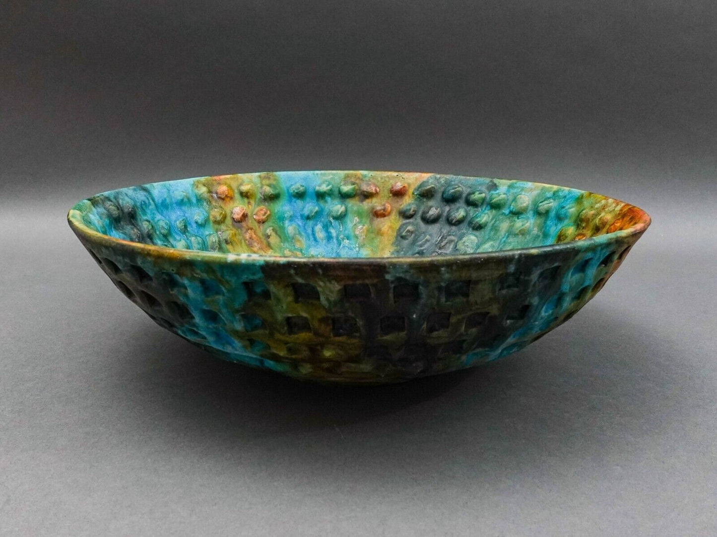 Alvino Bagni Italy For Raymor MCM Sea Garden Glazed Art Pottery 13" Bowl (Read)