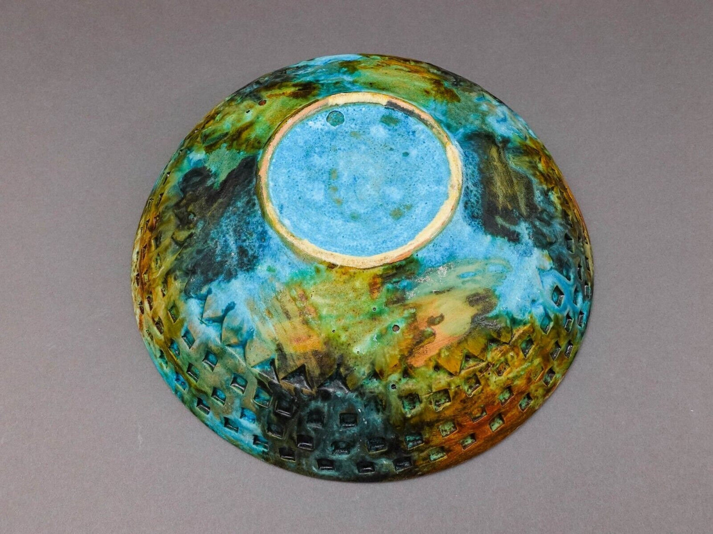 Alvino Bagni Italy For Raymor MCM Sea Garden Glazed Art Pottery 13" Bowl (Read)