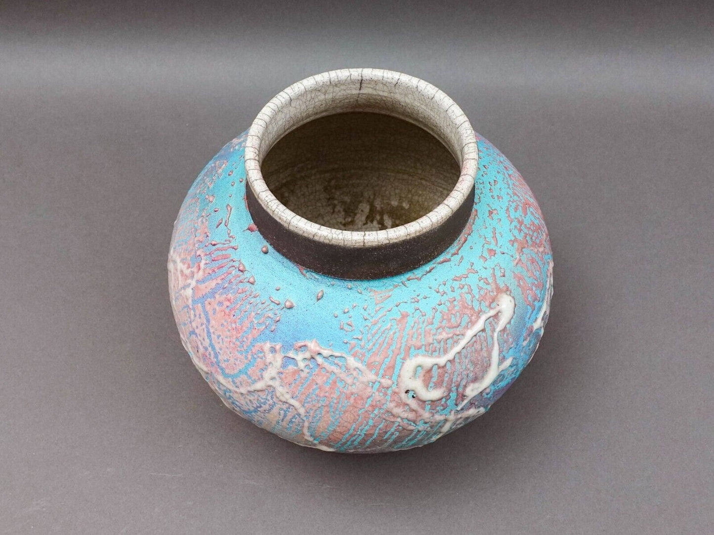 Steven Forbes deSoule 1987 Signed Raku Studio Pottery Urn Vase Sculpture 8.5"