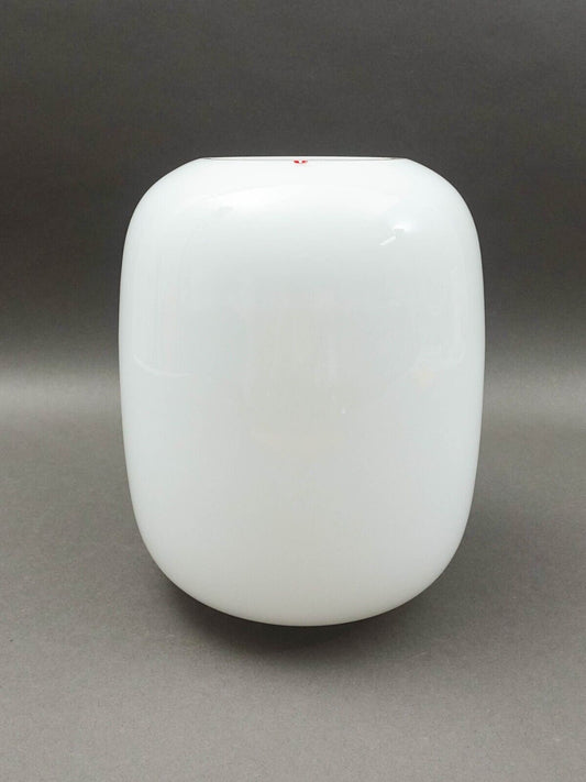 Finland Iittala Timo Sarpaneva Signed MCM Jurmo White Art Glass Vase (Read)