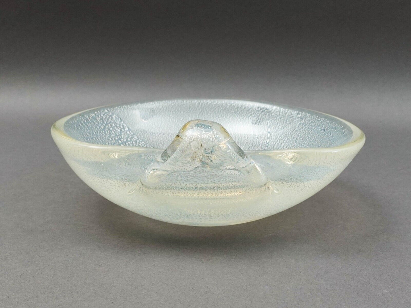 Seguso Murano Italy Vintage Mid Century Modern Silver Fleck Art Glass Bowl