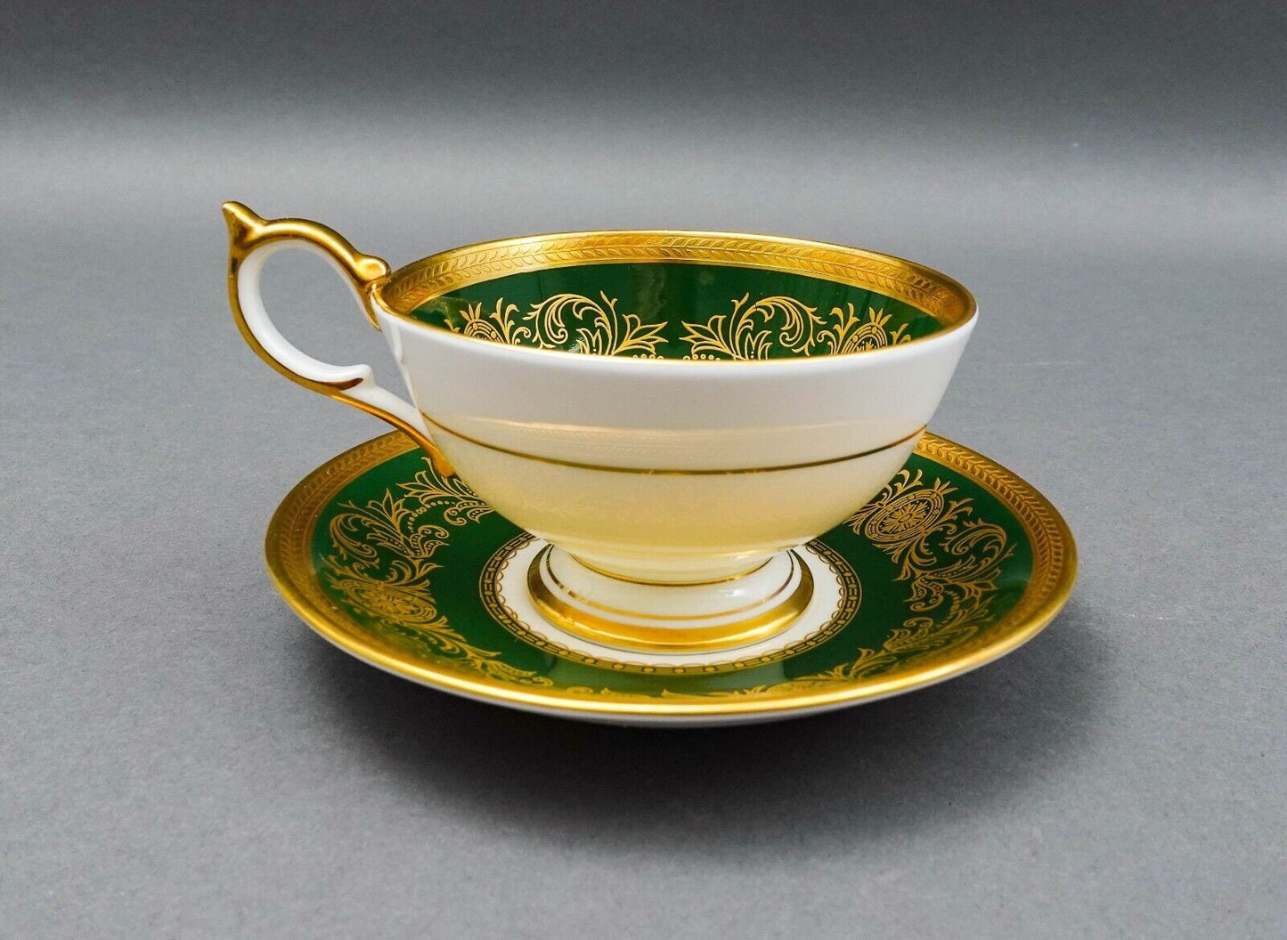 Aynsley England Imperial 193 Laurel Green Gold Cup & Saucer Set