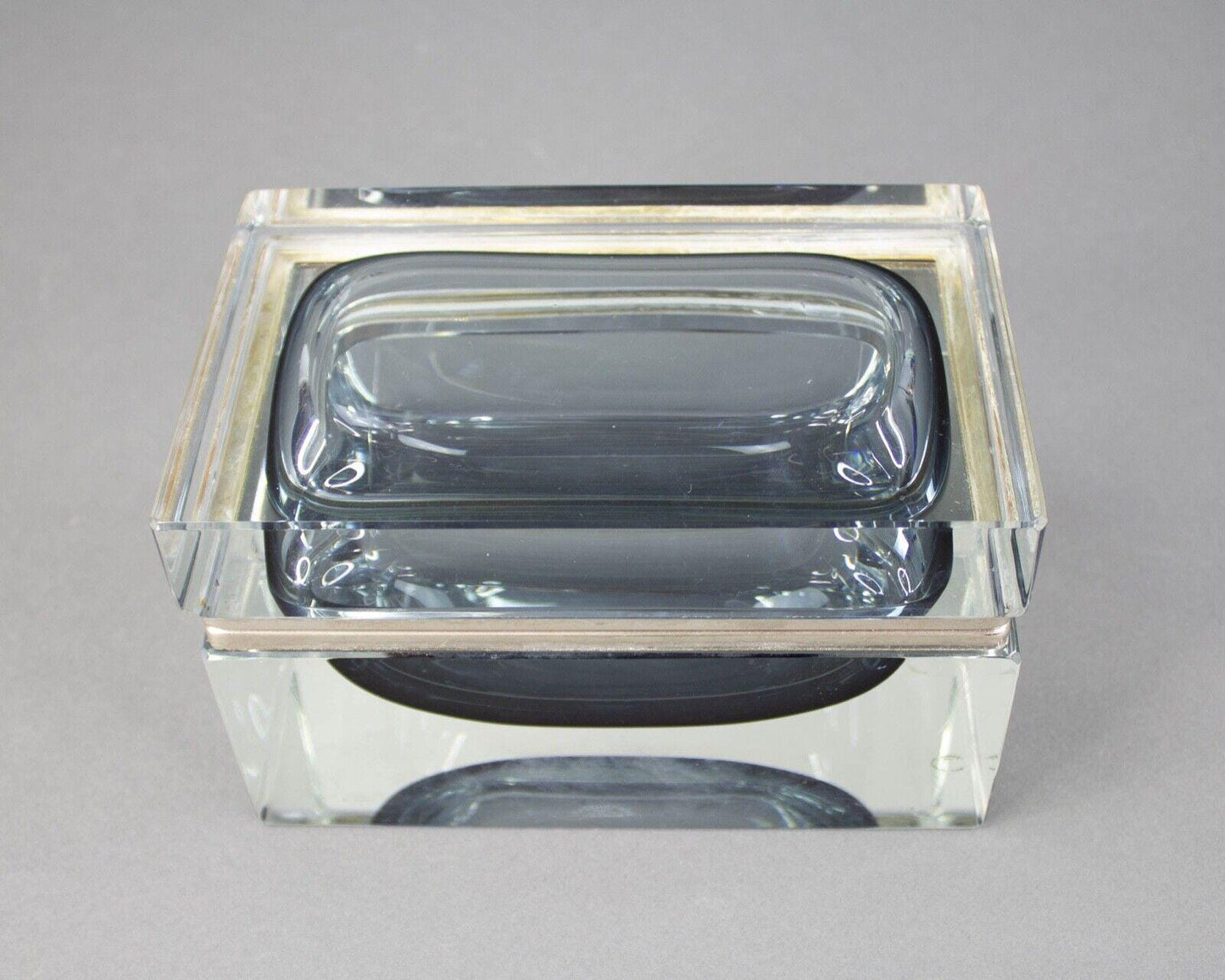 Mandruzzato Murano Italy Sommerso Smoke Gray Art Glass Trinket Jewel Box Vintage