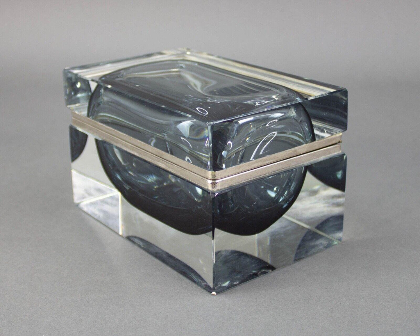 Mandruzzato Murano Italy Sommerso Smoke Gray Art Glass Trinket Jewel Box Vintage