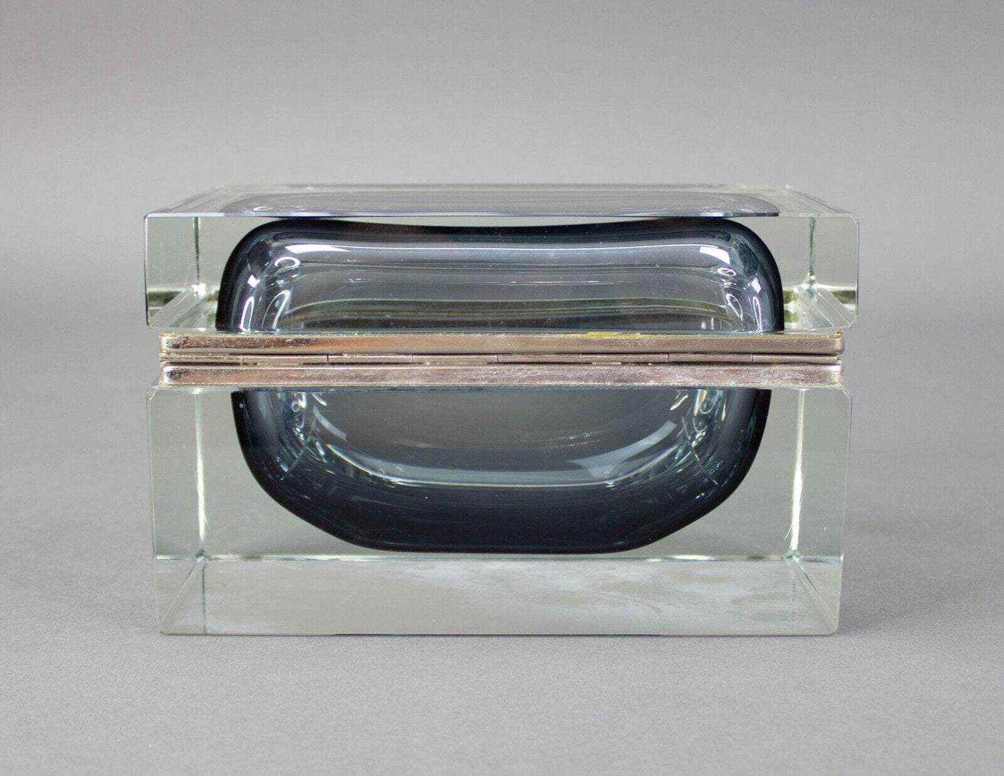 Mandruzzato Murano Italy Sommerso Smoke Gray Art Glass Trinket Jewel Box Vintage