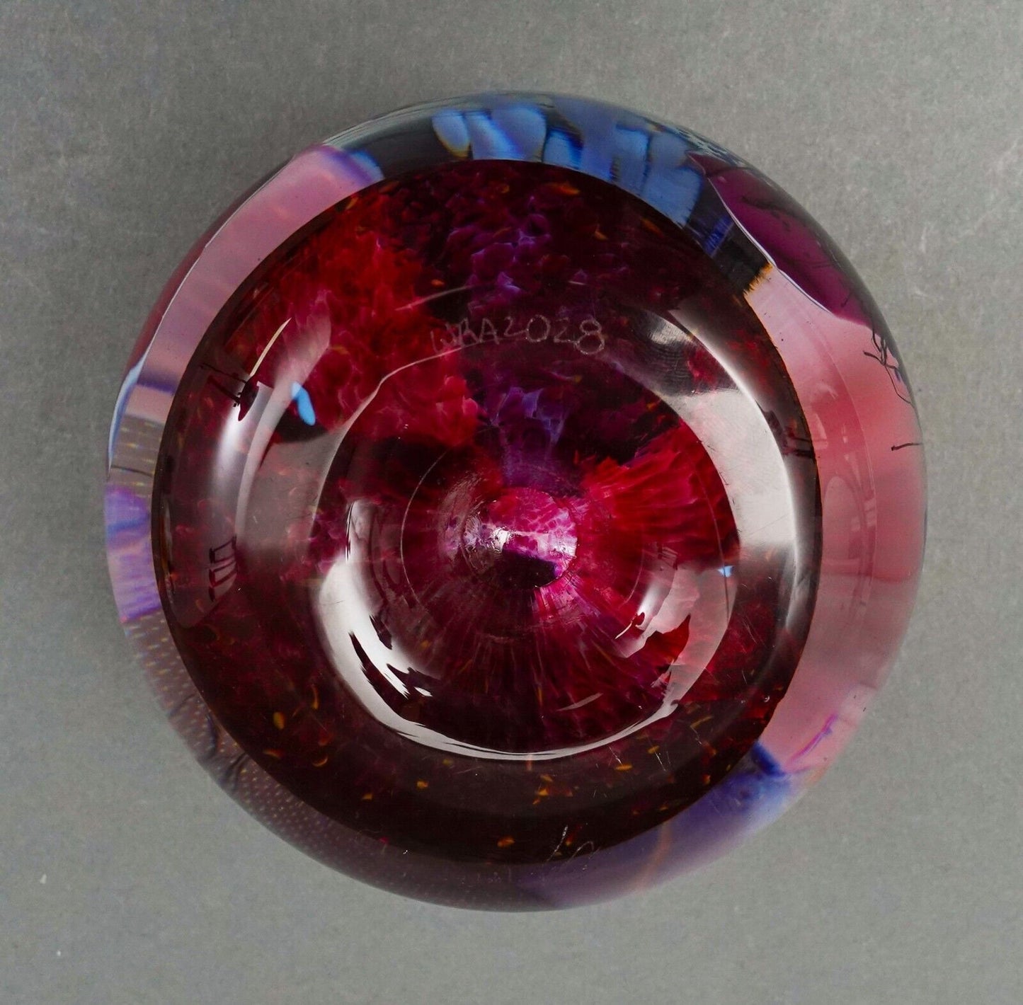 Eric Brakken Glasshouse Studio Art Glass Magnum Paperweight 1992 Signed WRA2028