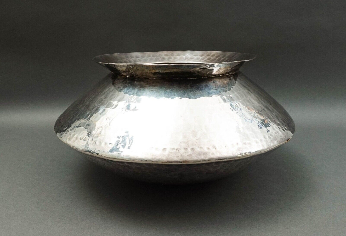 Gervasoni Blu Italy Hammered Silver Plate Metal Large Container Planter Vase 16"