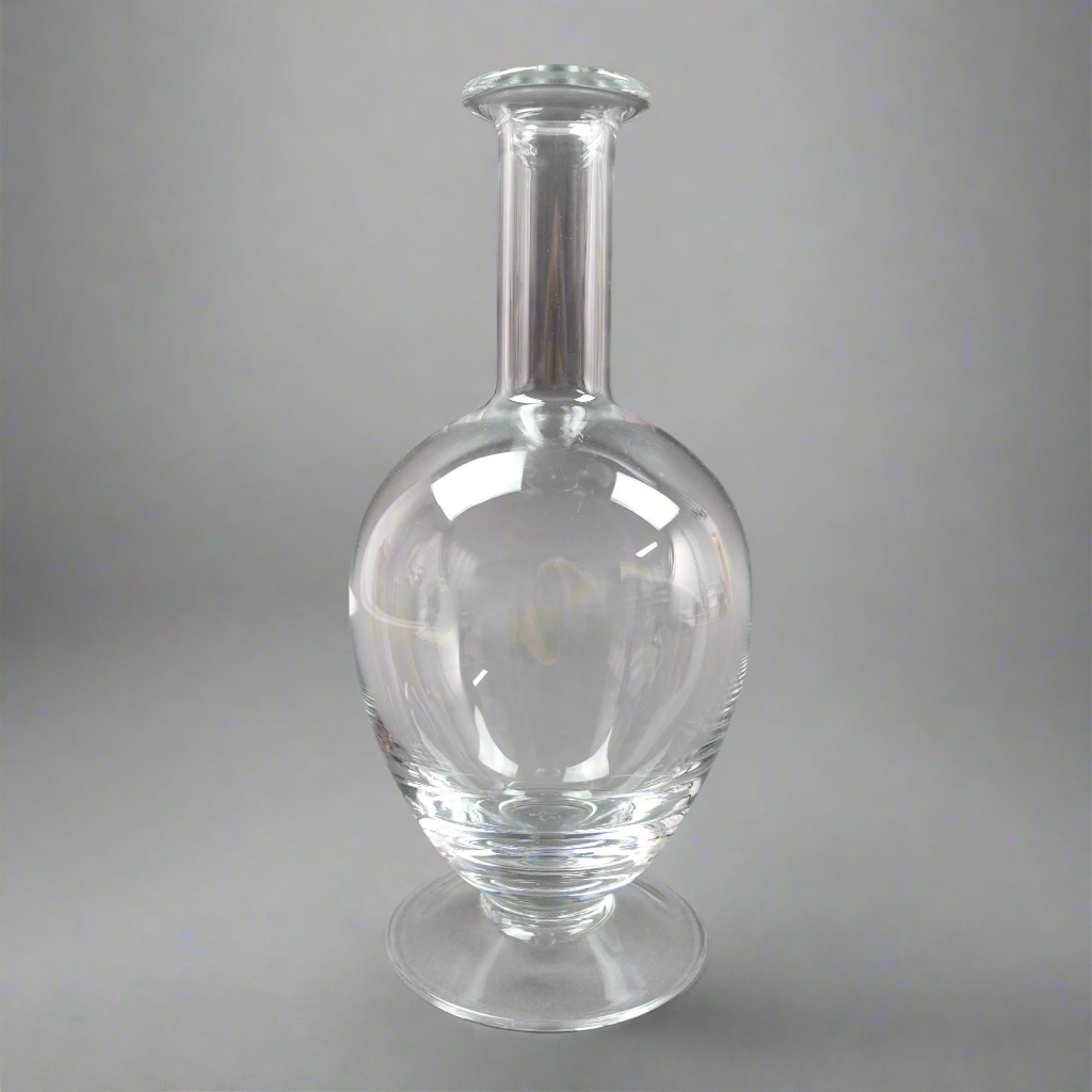 Faberge Crystal France Franklin Mint 1988 Snow Doves Wine Decanter (No Stopper)