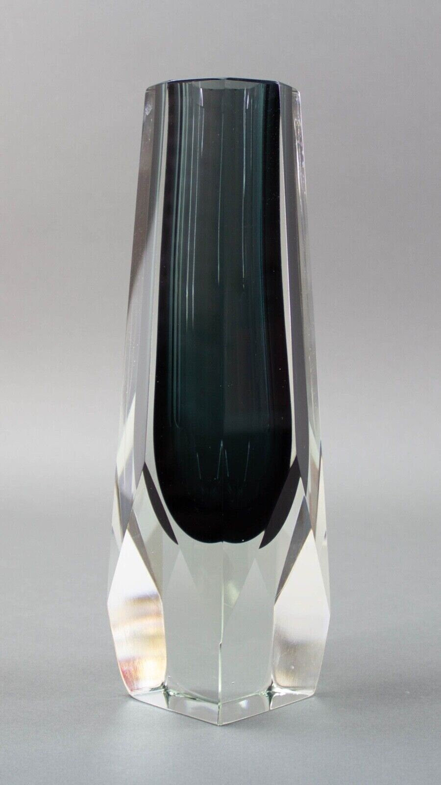 Mandruzzato Murano Italian Sommerso Smoke Gray Faceted Art Glass Vase 11" Tall