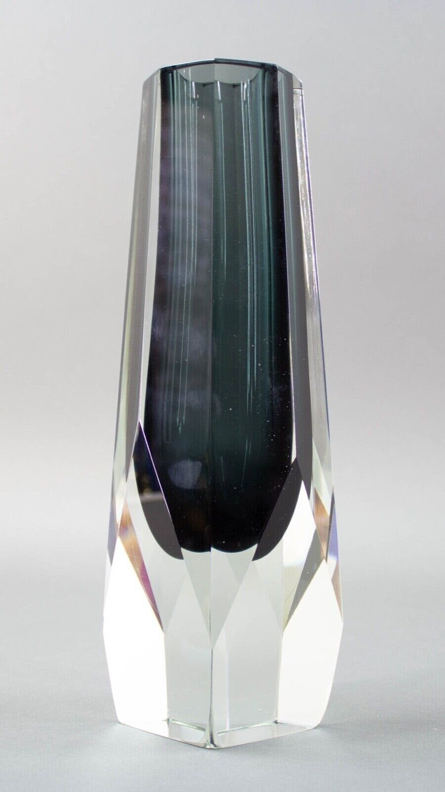 Mandruzzato Murano Italian Sommerso Smoke Gray Faceted Art Glass Vase 11" Tall