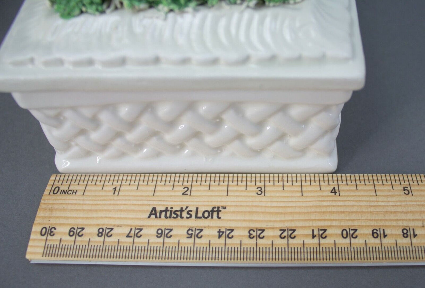 Italian White Monkey Glazed Majolica Ceramic Jewelry Trinket Box 11731-A Italy