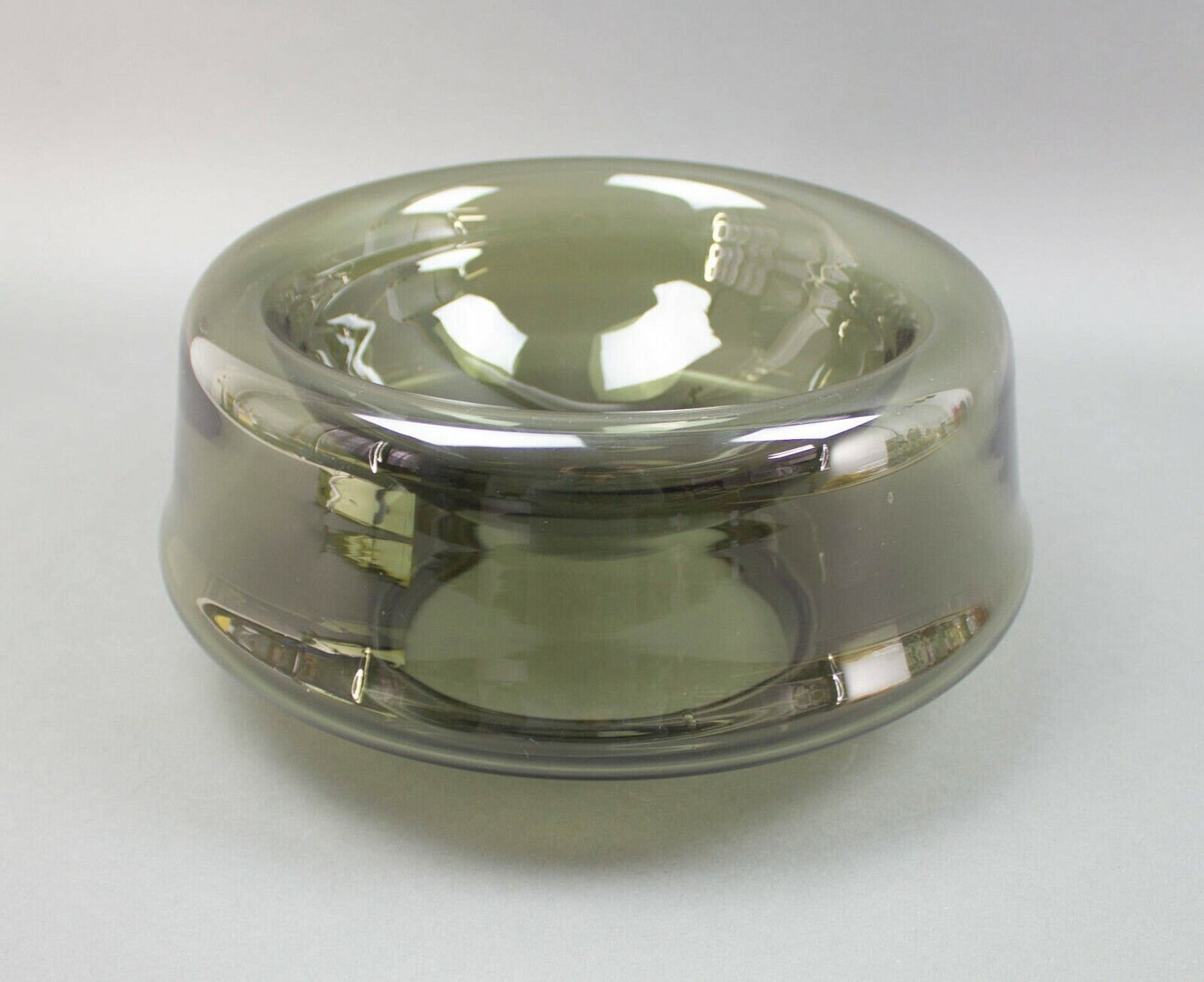 Vintage Mid Century Modern Smoke Art Glass Round Bowl 10"