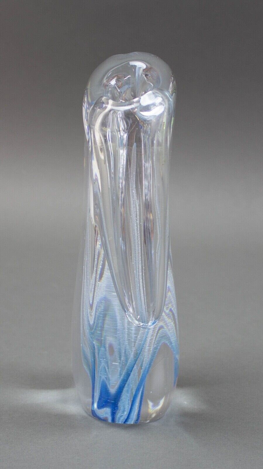 Marcolin Sweden M51 Signed Blue & White Sea Anemone Art Crystal Vase 8" Vintage