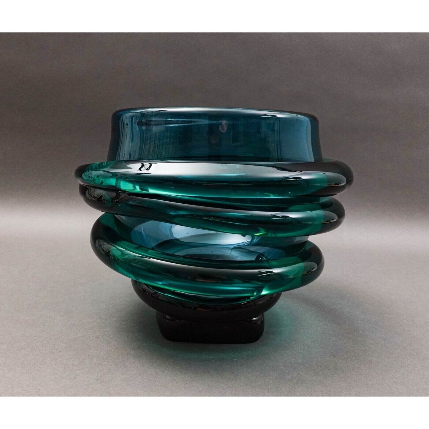 Tommie Rush (American, B. 1954) Signed Green Heavy Art Glass Bowl Sculpture