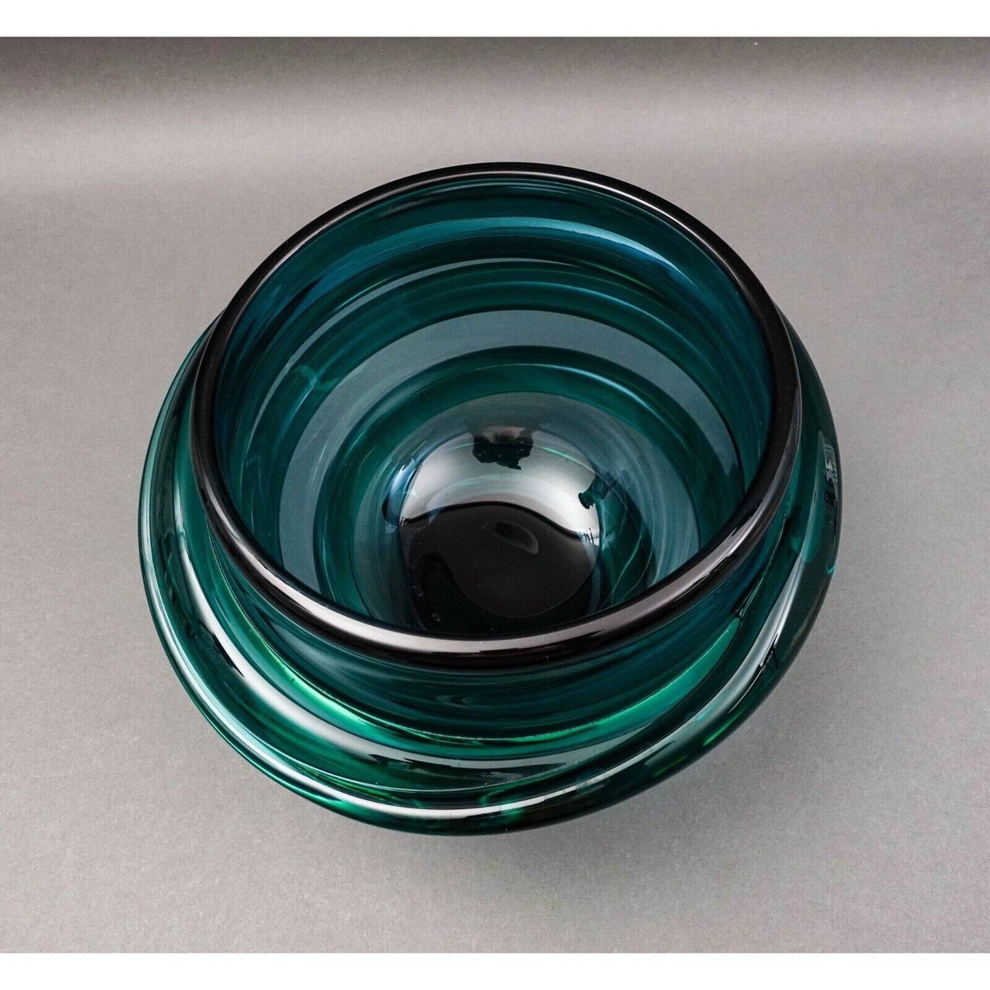Tommie Rush (American, B. 1954) Signed Green Heavy Art Glass Bowl Sculpture