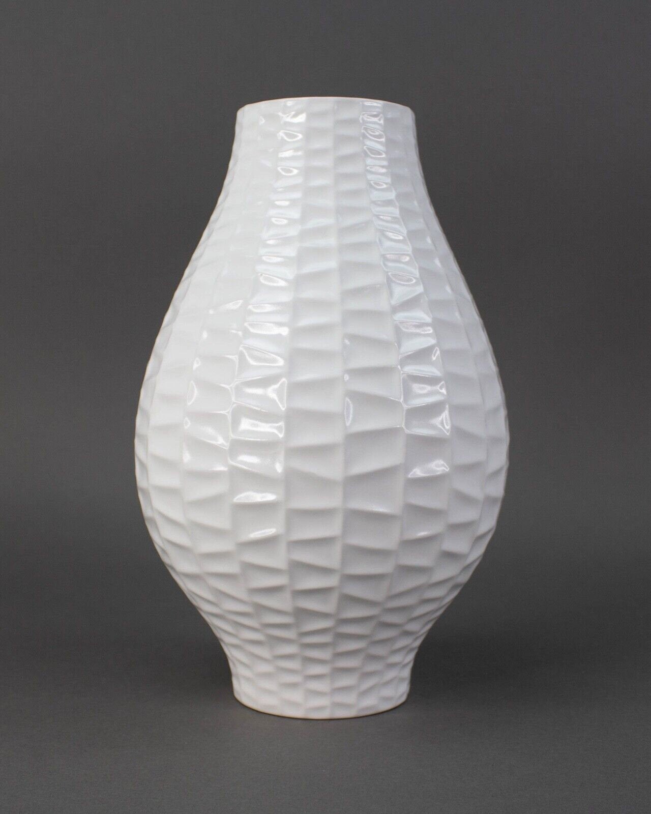 Dansk Jacquard Kelly Simpson White Modern Scandinavian Design Vase