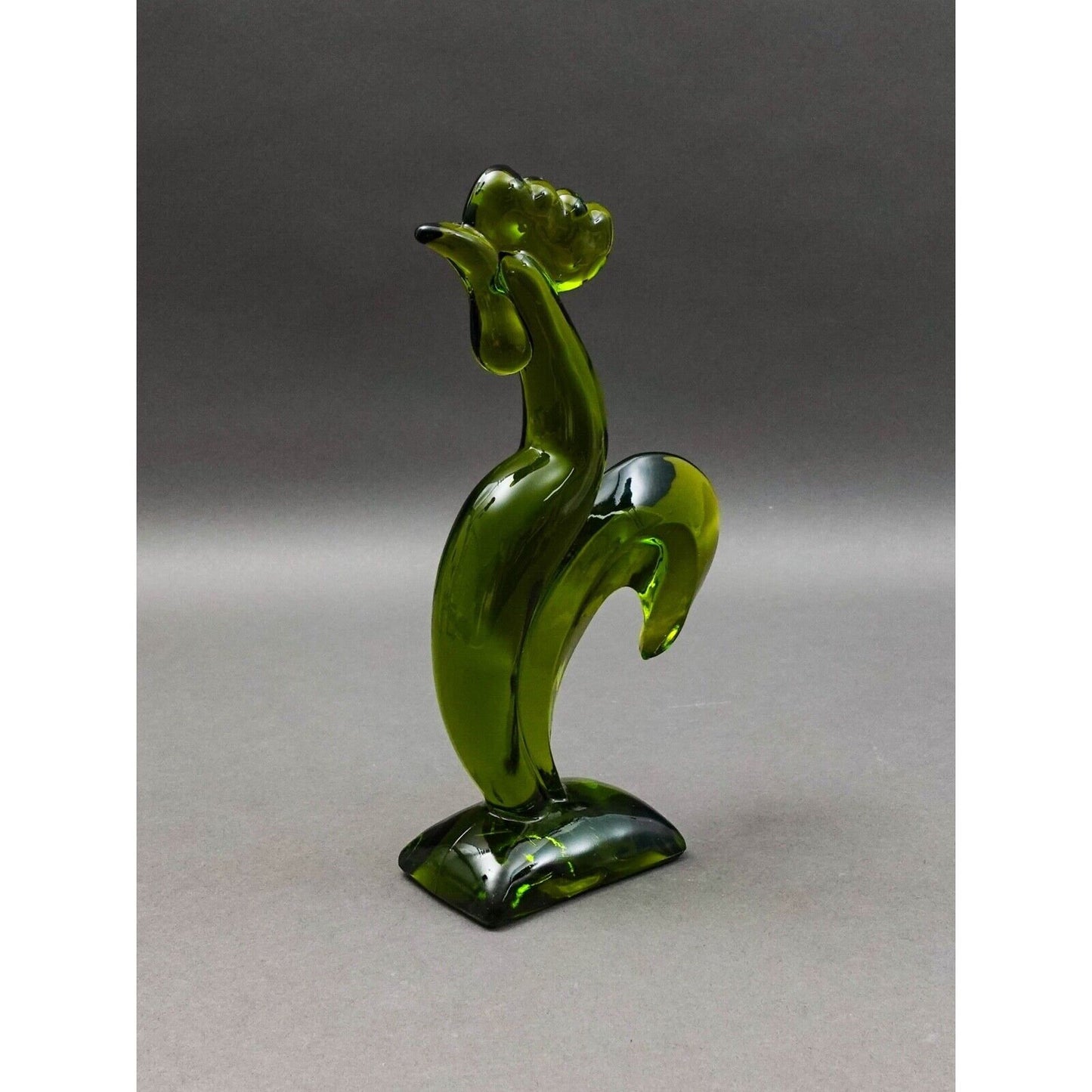 Viking Glass Epic Line Avocado Green Kellogg Rooster Sculpture 9 1/2"