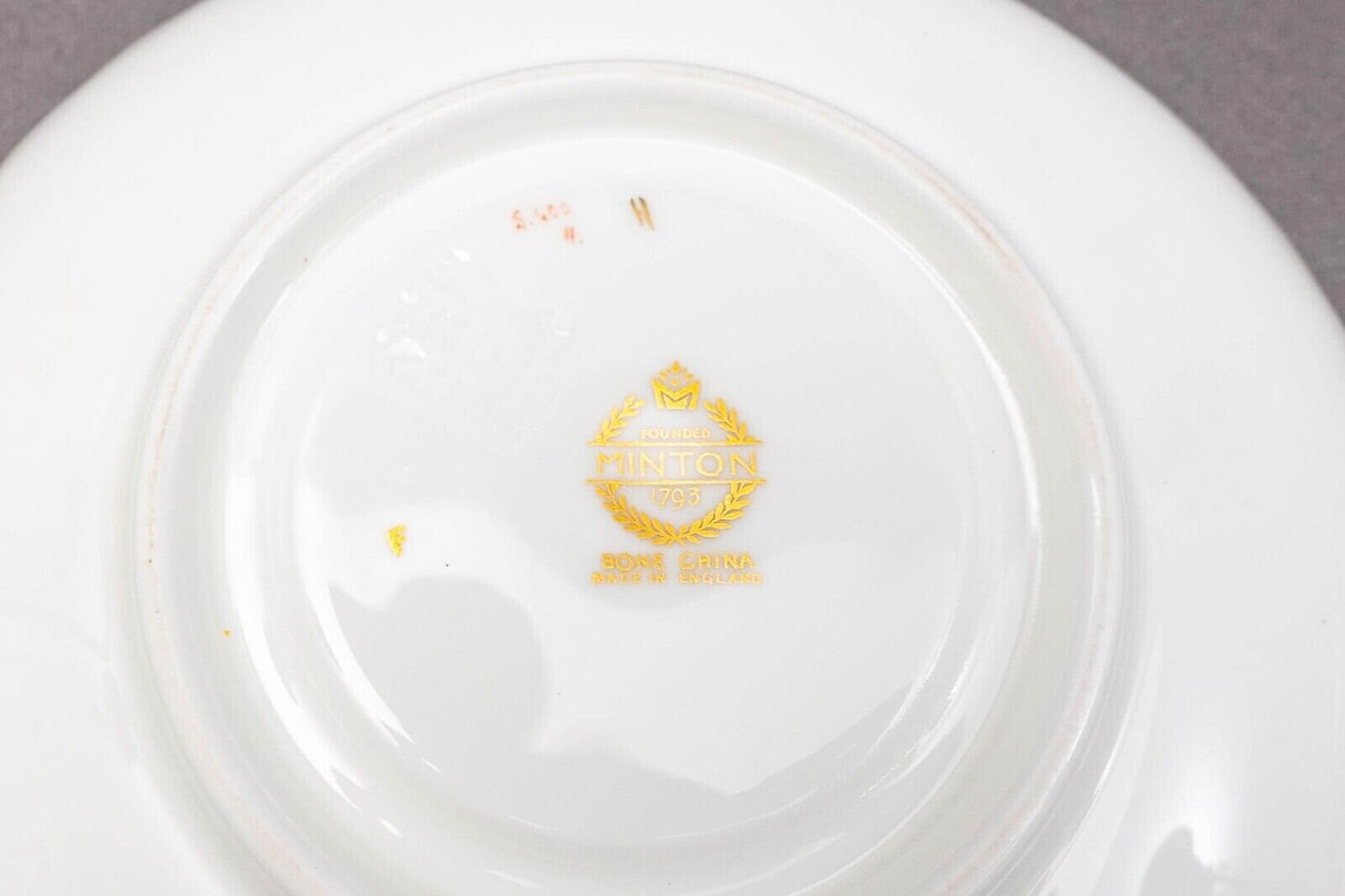 Minton England S600 Gold Laurel Leaves Light Blue Tea Cup & Saucer Set Of 4