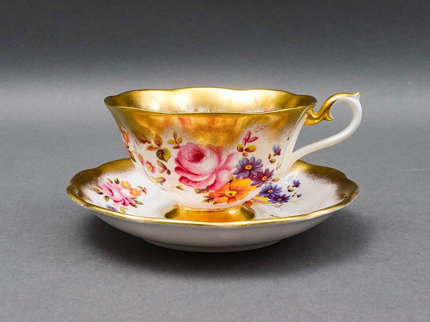 Royal Albert England Treasure Chest Series Tea Cup & Saucer