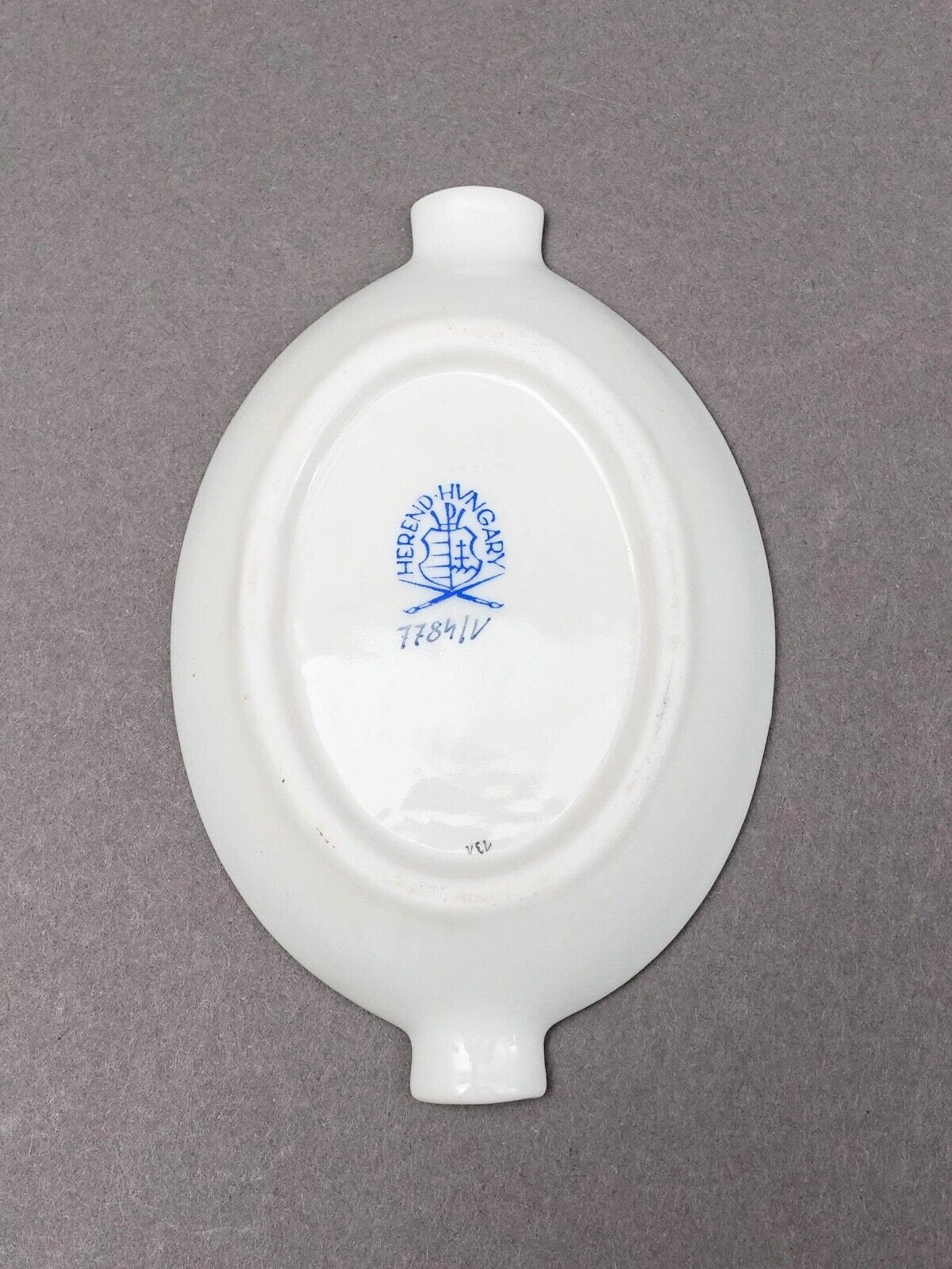 Herend Hungary Queen Victoria Peony Flower Porcelain Ashtray Trinket Dish 7784