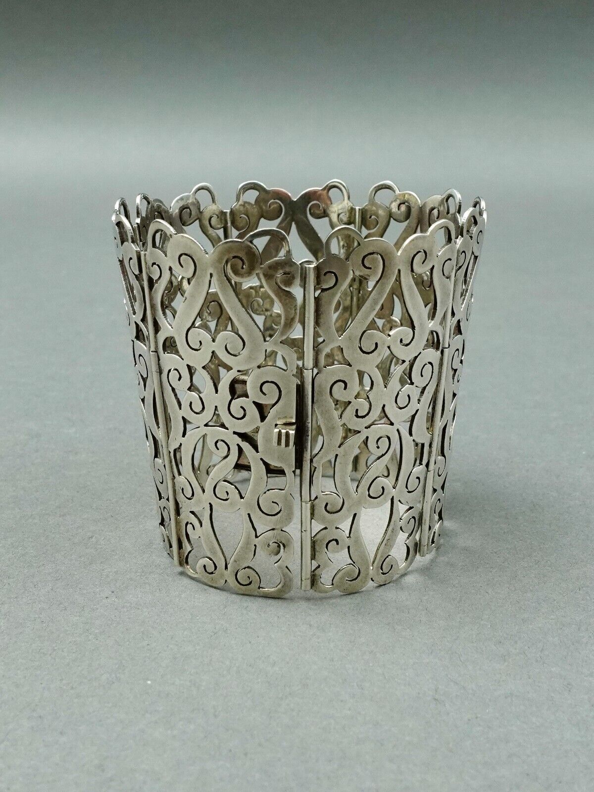 Mar Signed Vintage Mexican Sterling Silver 2 1/2" Wide Ornate Gauntlet Bracelet